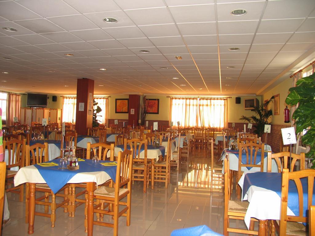 Hostal Imperial Crevillente Exteriör bild